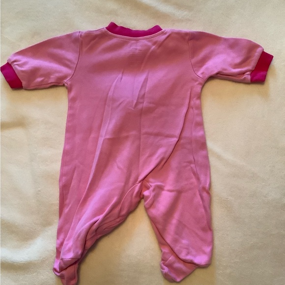 Pink Footed Sleeper with flower Newborn NB - Picture 3 of 3